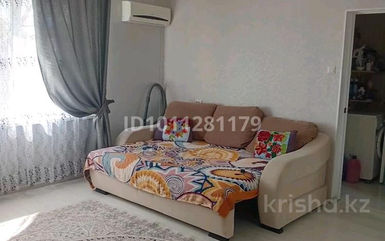1-бөлмелі пәтер · 40 м² · 3/5 қабат, мкр Центральный, Махамбета 112 — Валиханова махамбета, бағасы: 13 млн ₸ в Атырау — фото 2