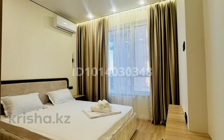2-бөлмелі пәтер · 68 м² · 5 қабат, Толе Би 290/1 — Төле би Тлендиева, бағасы: 25 000 ₸ в Алматы, Алмалинский р-н — фото 2