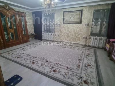 Дом · 7 комнат · 350 м², Кажымукан 46 за 40 000 〒 в Косшы