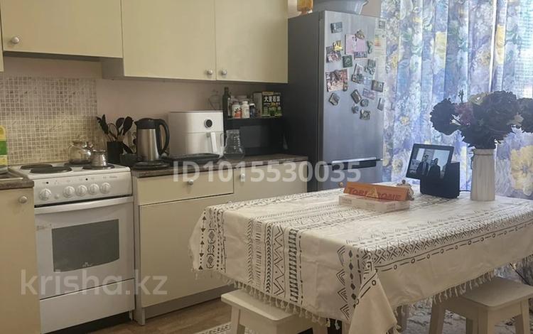1-комнатная квартира · 37 м² · 17/17 этаж, мкр Юго-Восток, Бауыржана Момышулы 24 за 15.5 млн ₸ в Караганде, Казыбек би р-н — фото 2