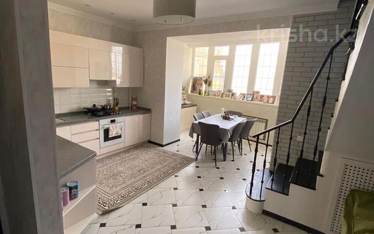 4-комнатная квартира · 100 м² · 7/8 этаж, проспект Санкибай Батыра за 39 млн ₸ в Актобе — фото 2