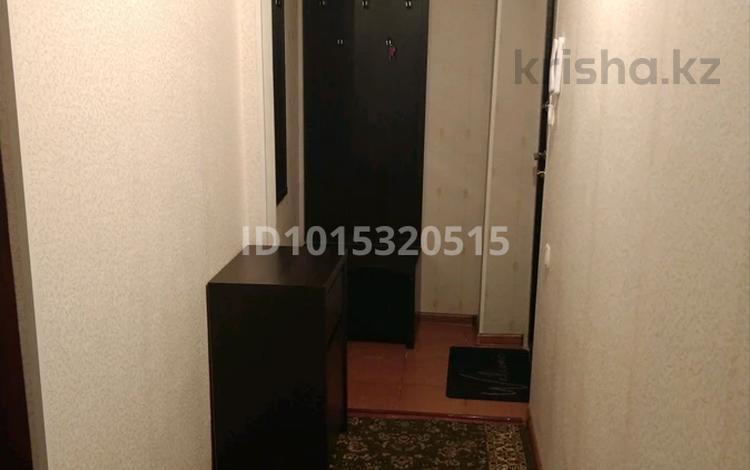 2-комнатная квартира · 45 м² · 4/4 этаж, мкр №6 за 300 000 ₸ в Алматы, Ауэзовский р-н — фото 2