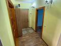 3-бөлмелі пәтер · 70 м² · 2/5 қабат, Абая 43 — Возле Нарша, Мечеть, бағасы: 250 000 ₸ в Сатпаев