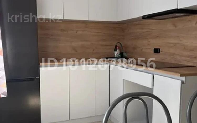 1-комнатная квартира · 35.7 м² · 1/5 этаж, Канайби 220 за 13 млн ₸ в Щучинске — фото 2