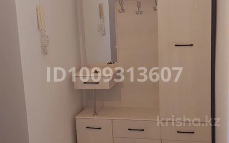 2-бөлмелі пәтер · 54 м² · 5/6 қабат, Айтеке би, бағасы: 13.6 млн 〒 в Актобе, мкр. Курмыш — фото 2