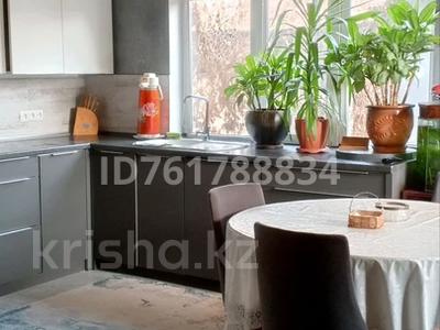 Отдельный дом · 4 комнаты · 150 м² · 10 сот., Аймауытова 51 за ~ 120 млн 〒 в Алматы, Турксибский р-н