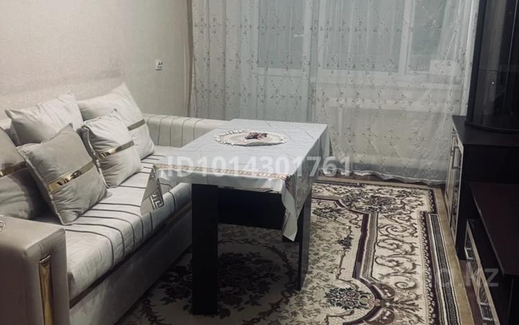 2-комнатная квартира · 46 м² · 2/5 этаж, 6 микр 26 дом за 120 000 ₸ в Таразе — фото 2