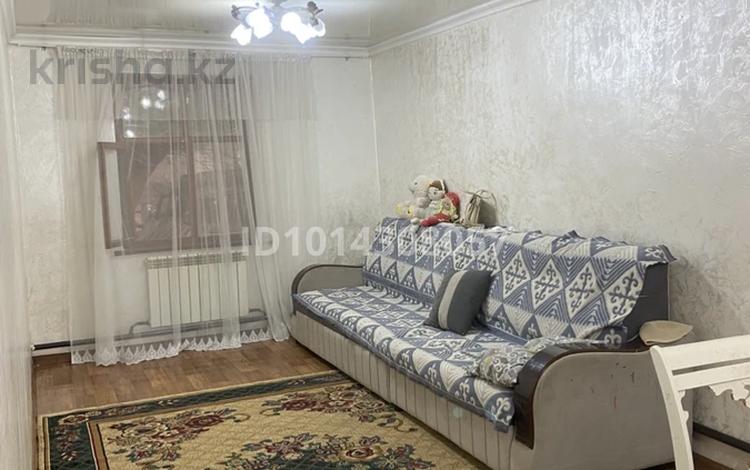 Отдельный дом · 4 комнаты · 76 м² · 10 сот., Аппаева 34 — Абая Рабочая за 20 млн ₸ в Таразе — фото 6