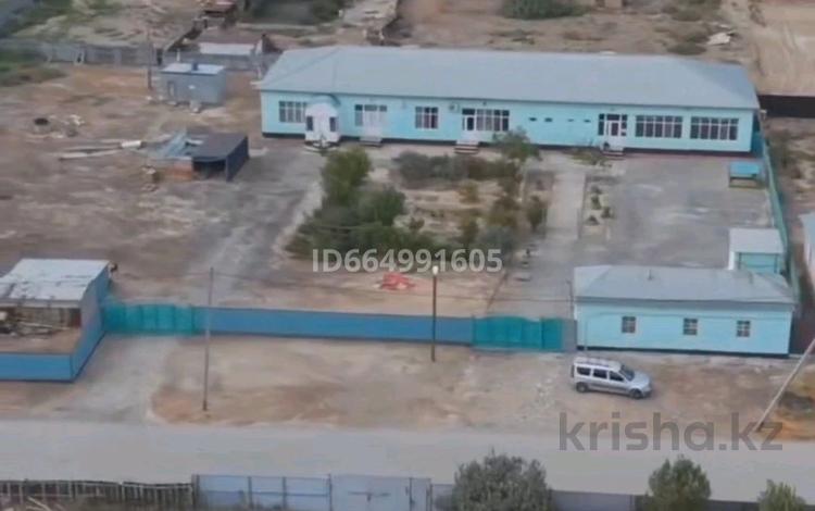 Өнеркәсіптік база · 20 сотық, улица Ауэзова 14, бағасы: 35 млн ₸ в  — фото 33