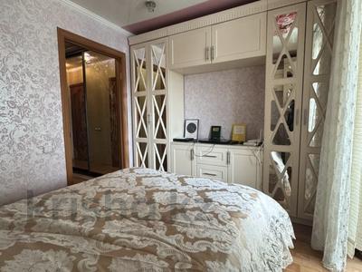 2-комнатная квартира · 48 м² · 4/5 этаж, Майкудук, 18й микрорайон — 19й микрорайон за 15.5 млн ₸ в Караганде, Алихана Бокейханова р-н