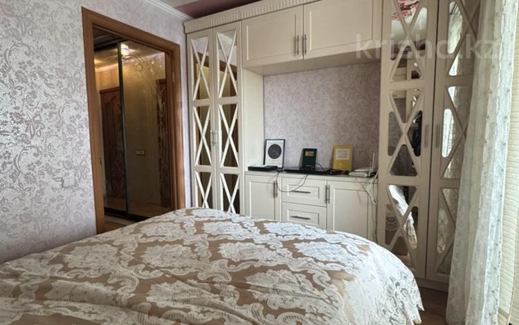 2-комнатная квартира · 48 м² · 4/5 этаж, Майкудук, 18й микрорайон — 19й микрорайон за 15.5 млн ₸ в Караганде, Алихана Бокейханова р-н — фото 2