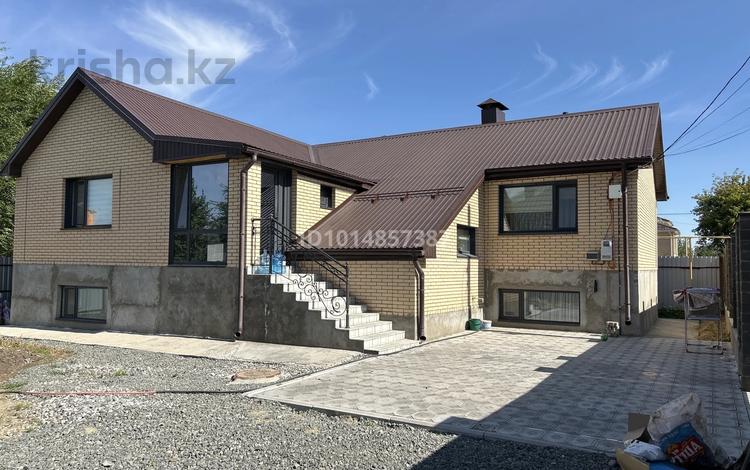 Жеке үй · 6 бөлме · 236 м² · 4 жүзд., Пушкина 204, бағасы: 135 млн ₸ в Костанае — фото 2