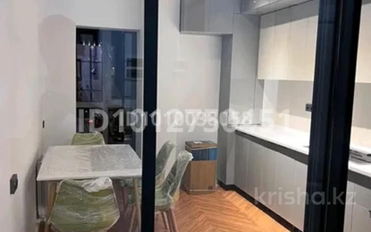 3-комнатная квартира · 80 м² · 11/12 этаж, мкр Нурсат, Назарбекова 29/6 — Шаяхметов за 380 000 ₸ в Шымкенте, Каратауский р-н — фото 2