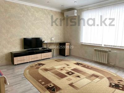 Пәтерлер в Западно-Казахстанской обл.: 1-бөлмелі пәтер · 52 м² · 4/9 қабат, мкр Кадыра Мырза-Али 30/2, бағасы: 170 000 〒 1-бөлмелі пәтер · 52 м² · 4/9 қабат, мкр Кадыра Мырза-Али 30/2, бағасы: 170 000 〒 в Уральске