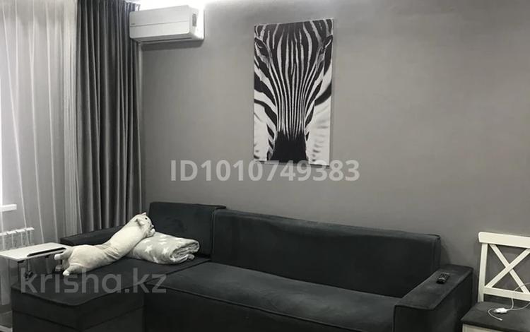 1-комнатная квартира · 40 м² · 10/10 этаж, Базовая 2/5 за 24.9 млн ₸ в Усть-Каменогорске — фото 2