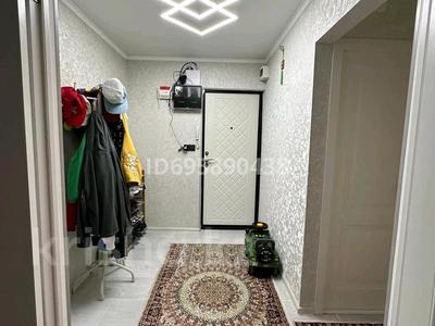 3-комнатная квартира · 63 м² · 5/5 этаж, 7 мкр 22 — Остановка Сейфуллина за 21 млн ₸ в Таразе