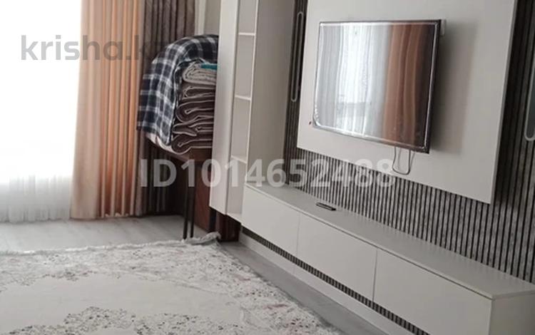 2-комнатная квартира · 64 м² · 4/9 этаж, Керей-Жанибек хандар 44/2 за 350 000 ₸ в Астане, Есильский р-н — фото 2