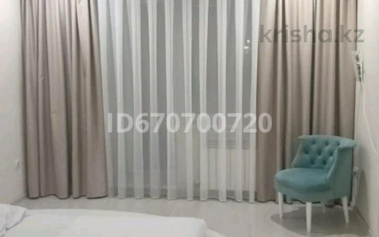 1-бөлмелі пәтер · 50 м² · 1/5 қабат, Юбилейный 25, бағасы: 14 000 ₸ в Костанае — фото 45