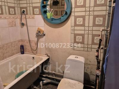 1-комнатная квартира · 30.2 м² · 1/5 этаж, Михаэлиса 26 за 11.5 млн 〒 в Усть-Каменогорске, Ульбинский