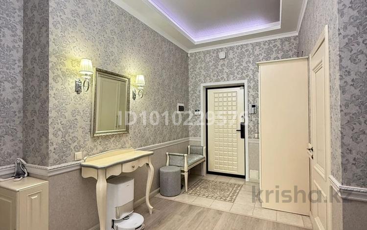 4-комнатная квартира · 159.5 м² · 5/15 этаж, Керей и Жанибек хандар 14/2 — Керей Жанибек ханов угол Сауран за 123 млн ₸ в Астане, Есильский р-н — фото 3
