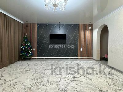 Отдельный дом · 3 комнаты · 107.9 м² · 5.7 сот., мкр Омега, Краснодарская 1/2 — Ашхабадская за 24 млн ₸ в Уральске