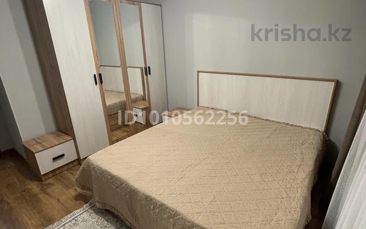 2-комнатная квартира · 60 м² · 10/12 этаж, мкр Акбулак, 1-я улица 115 за 37 млн ₸ в Алматы, Алатауский р-н — фото 2