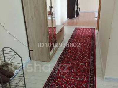 2-комнатная квартира · 76 м² · 7/9 этаж, мкр Центральный, Махамбета Утемисова 116г за 210 000 ₸ в Атырау