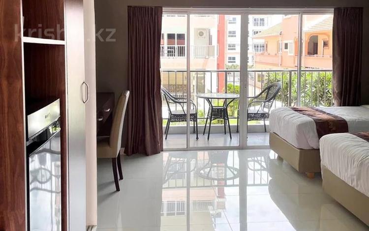 1-бөлмелі пәтер · 30 м² · 3/8 қабат, Pratumnak 302, бағасы: 165 000 ₸ в  — фото 2