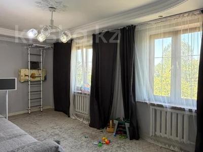 3-комнатная квартира · 58 м² · 3/4 этаж, мкр №1 79 за 34.5 млн ₸ в Алматы, Ауэзовский р-н