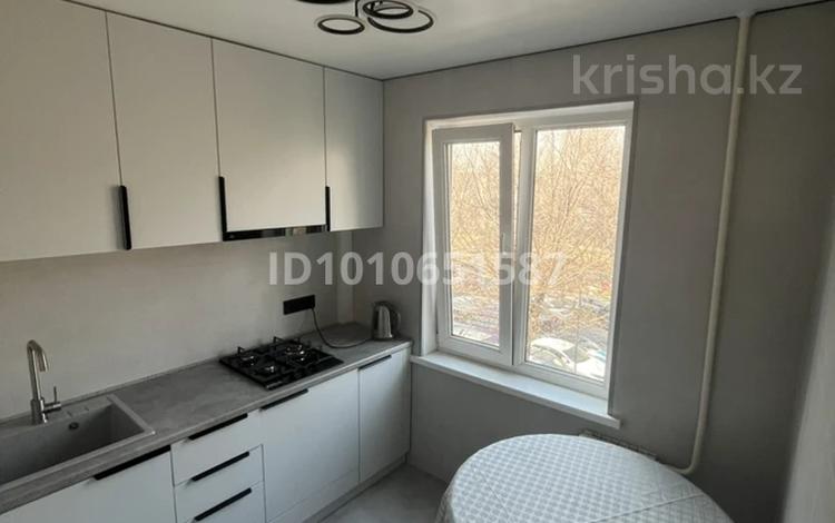 3-комнатная квартира · 63 м² · 3/5 этаж, мкр Орбита-2 17а — Аль-Фараби, Навои, Г. Мустафина за 48.5 млн ₸ в Алматы, Бостандыкский р-н — фото 2