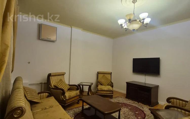 3-комнатная квартира · 154 м², Тосшокы 3 за 500 000 ₸ в Астане, Алматы р-н — фото 9
