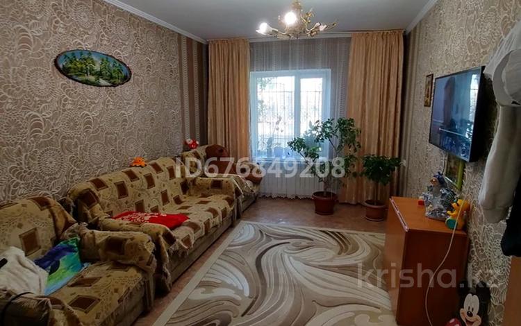 3-комнатная квартира, 63 м², 1/5 этаж, Карасай батыра 34а за 22 млн 〒 в Талгаре — фото 8