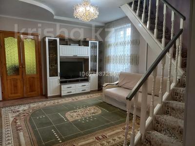 Отдельный дом · 4 комнаты · 240 м² · 4 сот., Старый город, Жазыкова — Рамазан актобе за 30 млн 〒 в Актобе