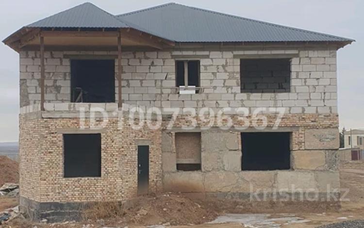 Отдельный дом · 6 комнат · 280 м² · 9 сот., мкр Кунгей , Шолпан Жандарбекова 123 — Авторазбор09 за 31 млн 〒 в Караганде, Казыбек би р-н — фото 2