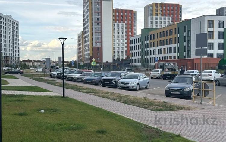 Еркін, кеңселер, дүкендер мен бутиктер, сұлулық салондары, медорталықтар мен дәріханалар, білім орталықтары · 85 м², бағасы: 100 млн ₸ в Астане, Есильский р-н — фото 2