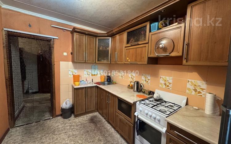 3-комнатная квартира · 59 м² · 2/5 этаж, Егемен Казахстана 20 за 23.2 млн ₸ в Петропавловске — фото 2