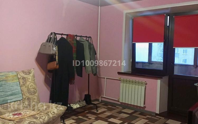 2-комнатная квартира · 49.7 м² · 9/9 этаж, Чокина 31 — Угол Чокина — 1 Мая (бывшая ул. 1 Мая, ныне Машхур Жусупа)» за 22 млн 〒 в Павлодаре — фото 2