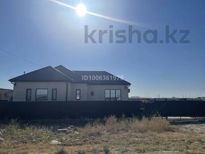 Отдельный дом · 3 комнаты · 95.2 м² · 8 сот., мкр Бирлик-2, 18 23а за 28 млн 〒 в Атырау