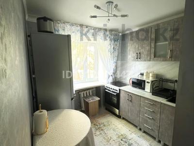 2-бөлмелі пәтер · 48.5 м² · 1/3 қабат, Пришахтинск, ул. Зелинского — 18 Школы, бағасы: 11 млн ₸ в Караганде, Алихана Бокейханова р-н