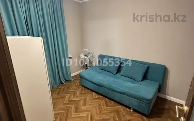 3-комнатная квартира · 60 м² · 2/5 этаж, мкр Орбита-1 6 — Торайгырова - Навои за 350 000 〒 в Алматы, Бостандыкский р-н — фото 2