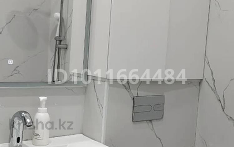 4-бөлмелі пәтер · 104 м² · 2/3 қабат, Габдуллы Кулкыбаева 13, бағасы: 69.9 млн ₸ в Караганде — фото 2