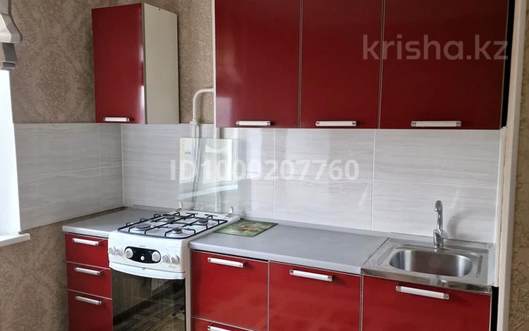 1-комнатная квартира · 38 м² · 2/9 этаж, мкр 11 12 — Дина за 150 000 〒 в Актобе — фото 2