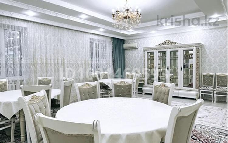 Отдельный дом · 5 комнат · 250 м² · 8 сот., Амралина за 75 млн 〒 в Жезказгане — фото 31
