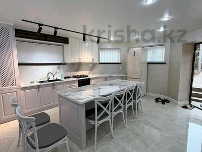 Жеке үй · 8 бөлме · 300 м² · 7 жүзд., Омарова 15 — Мкр Хамза, бағасы: 700 000 ₸ в Шымкенте, Аль-Фарабийский р-н