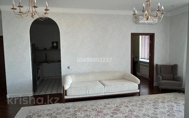 4-бөлмелі пәтер · 90.4 м² · 7/10 қабат, Бауржан Момышулы 15/2 — Момышулы-Букетова, бағасы: 62 млн ₸ в Караганде — фото 2