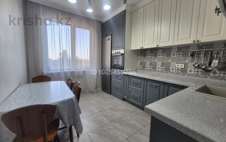 3-бөлмелі пәтер · 84.4 м² · 5/13 қабат, Макатаева 131 — Муратбаева, бағасы: 75 млн ₸ в Алматы, Алмалинский р-н — фото 2