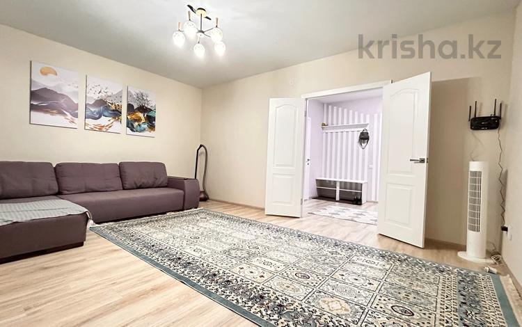 2-комнатная квартира · 70 м² · 14/16 этаж, Каныша Сатпаева 55/10 — За Драм театром за 20 000 ₸ в Усть-Каменогорске — фото 2