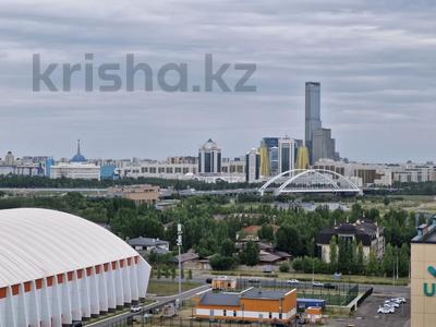 5-бөлмелі пәтер · 340 м² · 12/15 қабат, Тауелсиздик 33 — Проспект Мамашулы и Тауелсыздык, бағасы: 190 млн ₸ в Астане, Алматы р-н