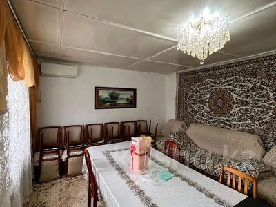 Отдельный дом · 4 комнаты · 82 м² · 8 сот., мкр Ынтымак , Ул.Жамбыл Жабаева 2а за 27 млн 〒 в Шымкенте, Абайский р-н