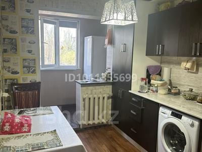 2-комнатная квартира · 43 м² · 2/5 этаж, Ауезова 5 а за 13.8 млн 〒 в 